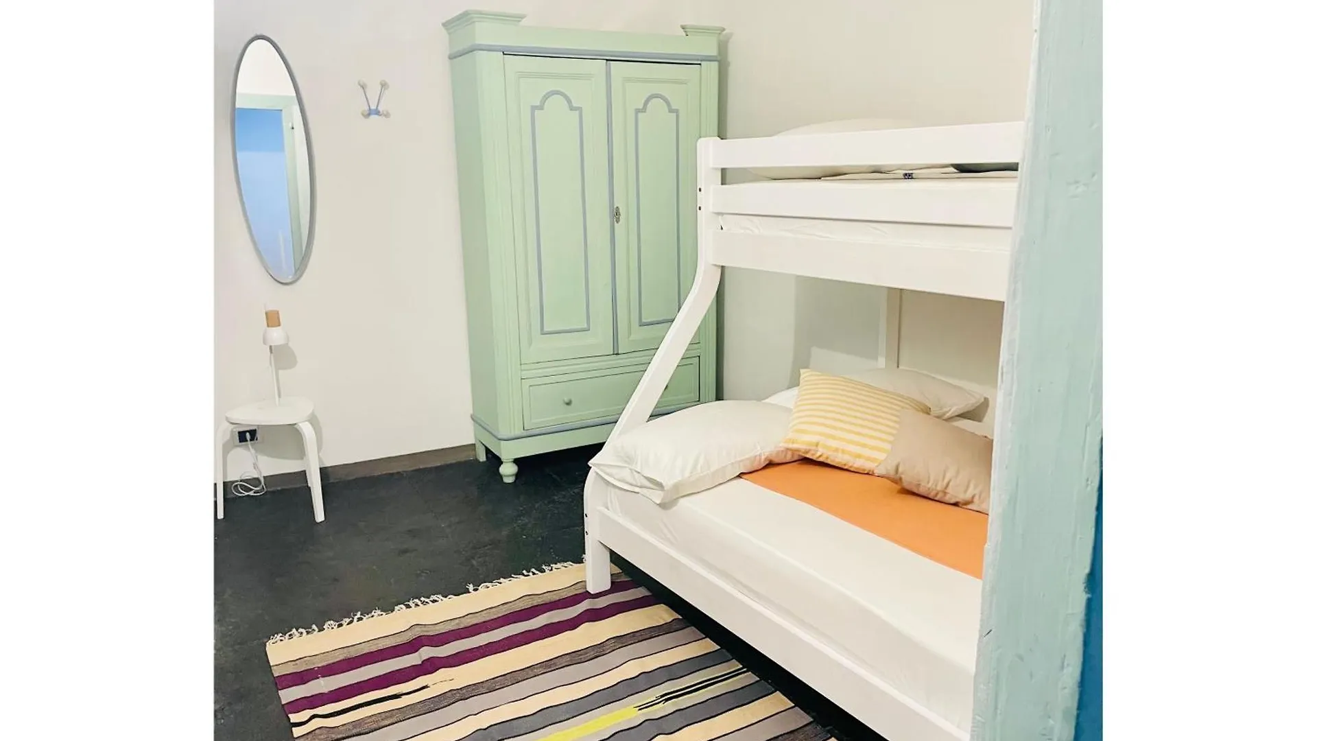 Holiday home Casa Curie Villa Moltrasio Italy